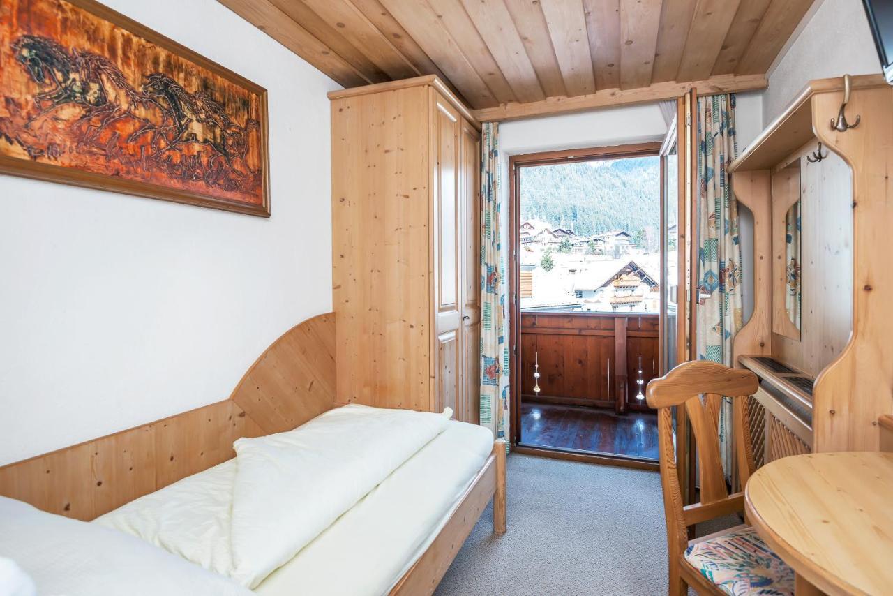 Heart Hotel Talhof Nigg Санкт-Антон-ам-Арльберг Екстер'єр фото