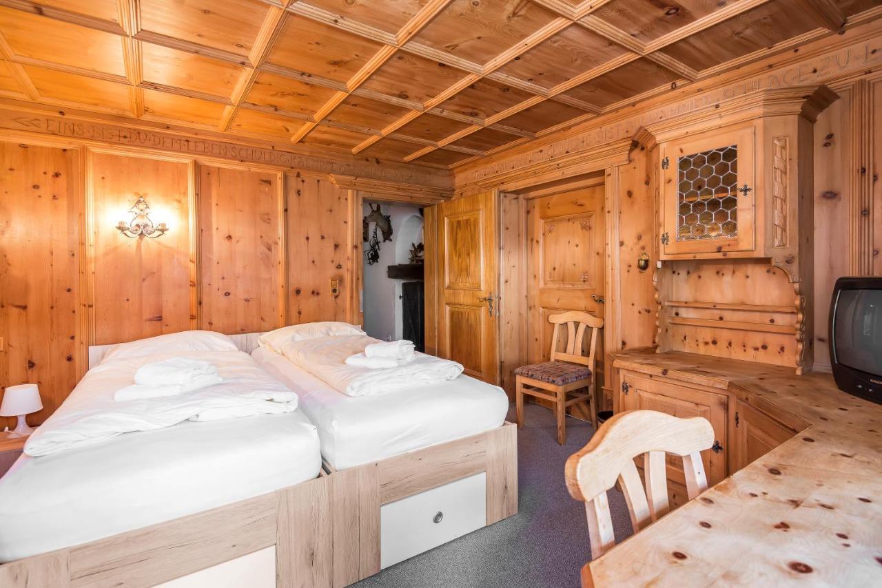 Heart Hotel Talhof Nigg Санкт-Антон-ам-Арльберг Екстер'єр фото